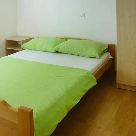 Dervic - Cdn02080-dyb Apartamento